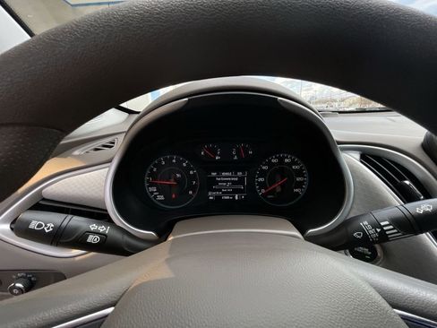 Certified 2024 Chevrolet Malibu LS image 11