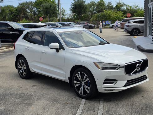 Used 2018 Volvo XC60 T6 Momentum w/ Advanced Package AWD/4WD image 5