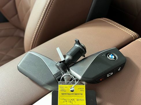 Used 2024 BMW X5 xDrive40i w/ Parking Assistance Package image 30