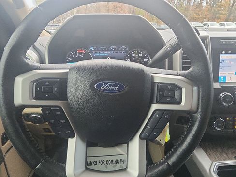 Used 2019 Ford F250 Lariat w/ Chrome Package image 15