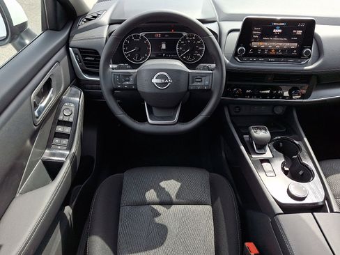 New 2026 Nissan Rogue SV w/ Cold Weather Package AWD/4WD image 7