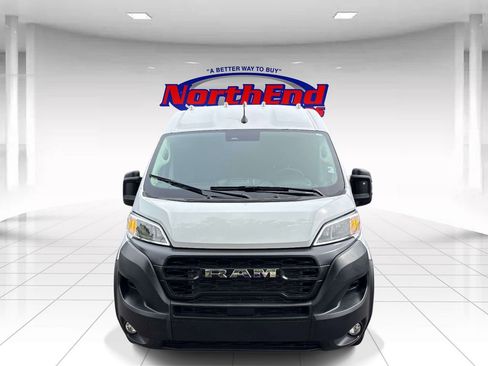 Used 2026 RAM ProMaster 2500 w/ Convenience Group FWD image 8