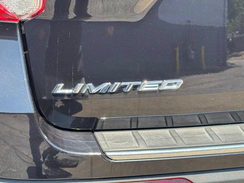 Used 2021 Ford Explorer Limited w/ Equipment Group 301A AWD/4WD image 64