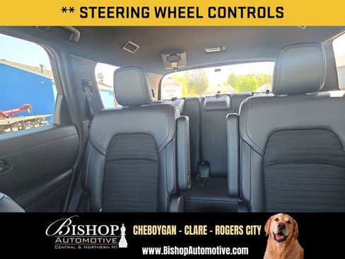 Used 2024 Nissan Pathfinder Rock Creek AWD/4WD image 17