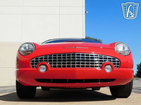 Used 2002 Ford Thunderbird image 35