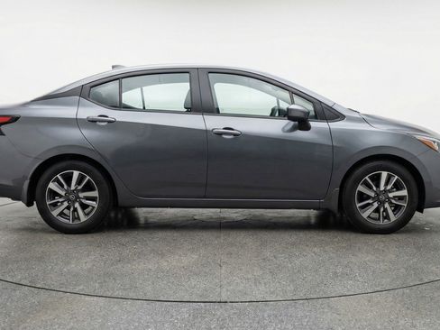 Used 2025 Nissan Versa SV FWD image 11