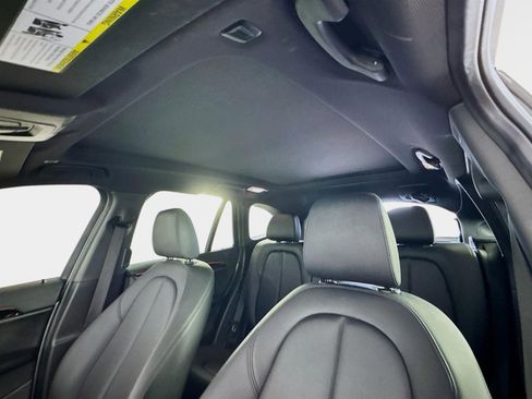 Used 2019 BMW X1 sDrive28i image 15