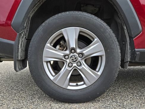 Used 2024 Toyota RAV4 XLE w/ Weather Package AWD/4WD image 10