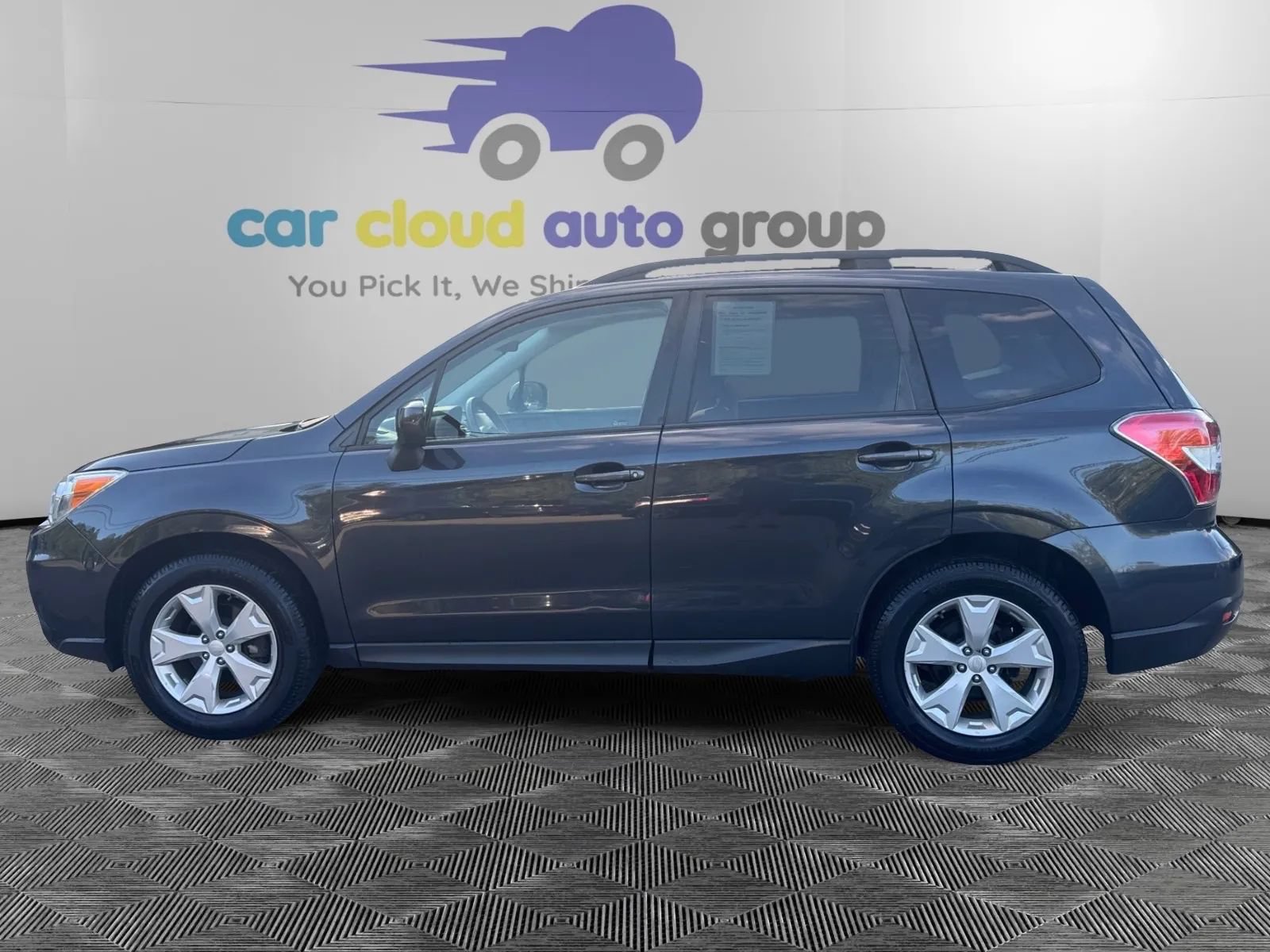 Used 2015 Subaru Forester 2.5i Premium w/ All-Weather Package AWD/4WD image 2