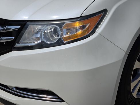 Used 2017 Honda Odyssey EX-L image 11