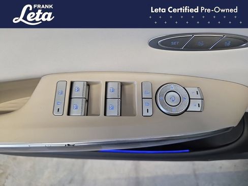 Used 2022 Genesis GV70 3.5T Sport w/ Sport Advanced Package AWD/4WD image 22