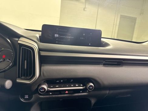 Used 2025 MAZDA CX-50 AWD 2.5 S w/ Premium Package image 30