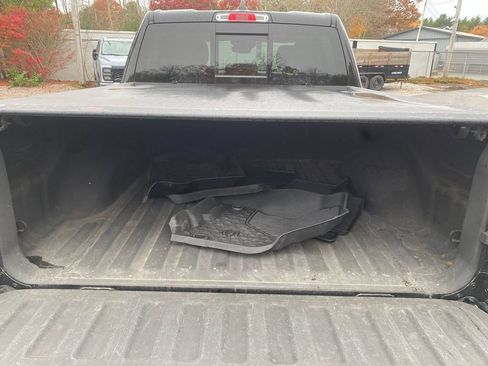 Used 2021 RAM 1500 Laramie AWD/4WD image 25