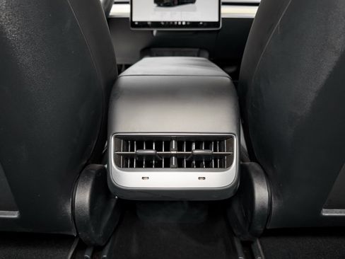 Used 2023 Tesla Model 3 Performance AWD/4WD image 20