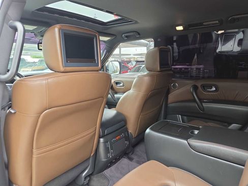 Used 2020 Nissan Armada Platinum w/ Platinum Reserve Package AWD/4WD image 16