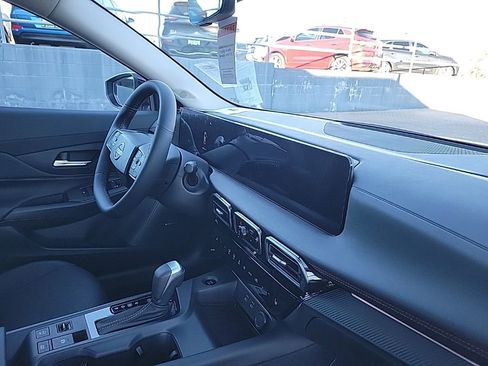 New 2026 Nissan Sentra SR w/ SR Premium Package image 41