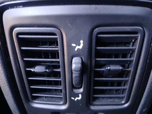 Used 2024 Dodge Durango GT RWD image 26