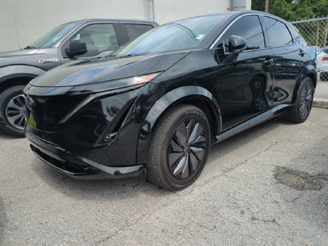 Used 2023 Nissan Ariya FWD image 2