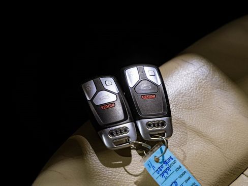 Used 2018 Audi Q5 2.0T Premium Plus w/ Premium Plus Package image 12