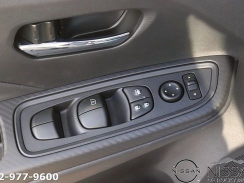 New 2025 Nissan Versa SV w/ Trunk Package image 10