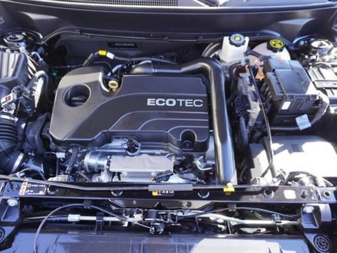 Used 2021 GMC Terrain SLT w/ Infotainment Package II image 8