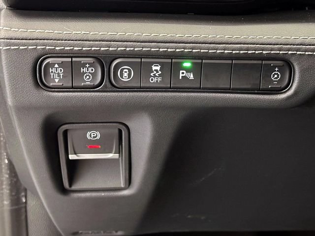 Certified 2025 Acura MDX w/ Advance Package AWD/4WD image 23