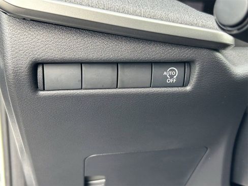 New 2026 Nissan Kicks SV image 31