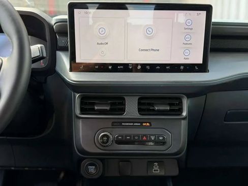 Used 2025 Ford Maverick XLT w/ XLT Luxury Package image 17