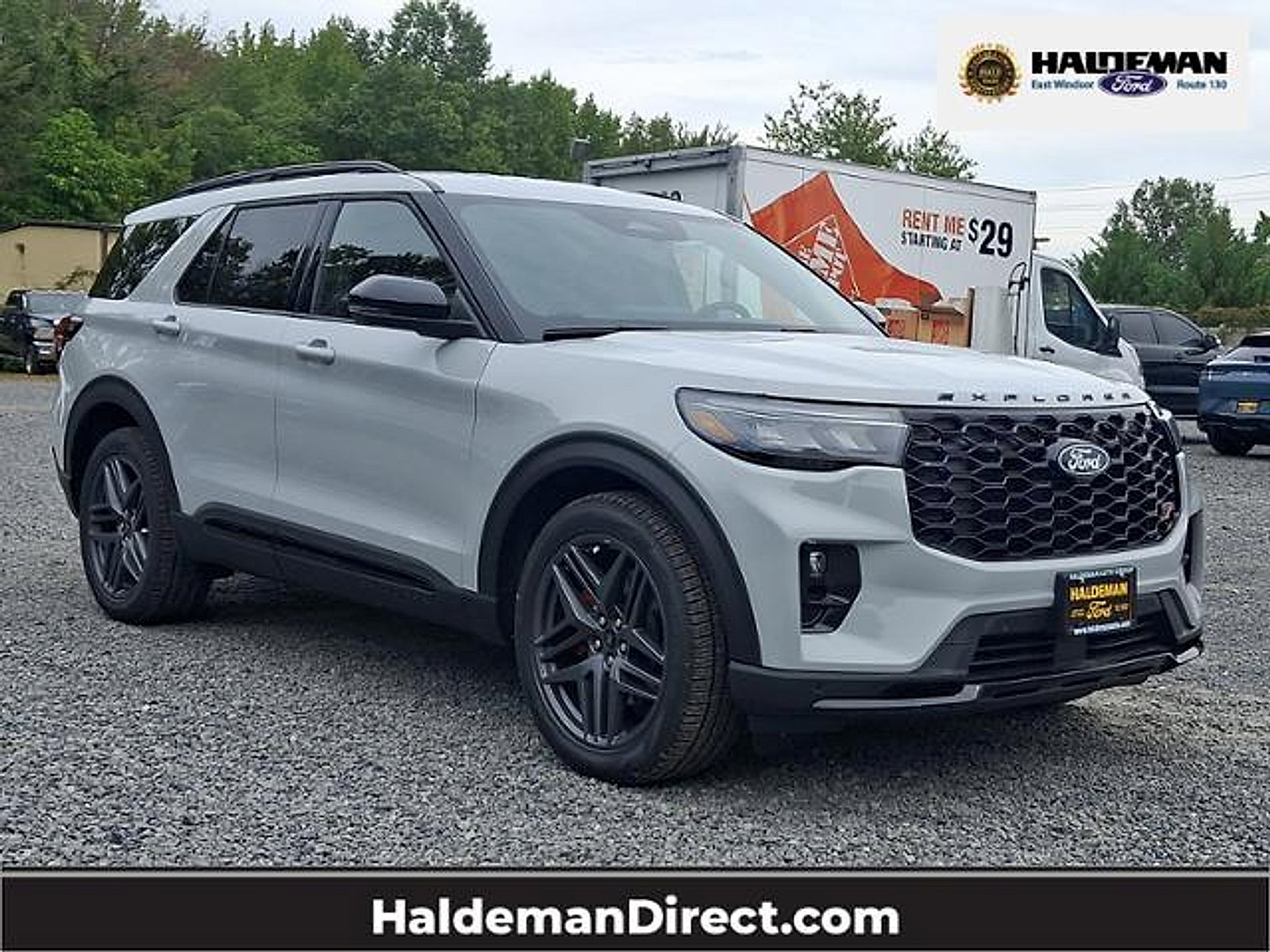 New 2027 Ford Explorer ST AWD/4WD image 1