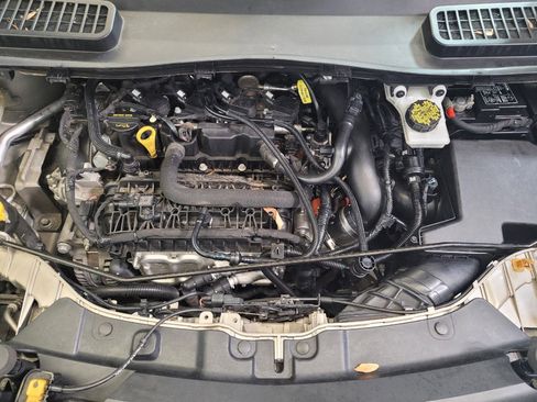 Used 2018 Ford Escape SE w/ SE Sync 3 Package image 30