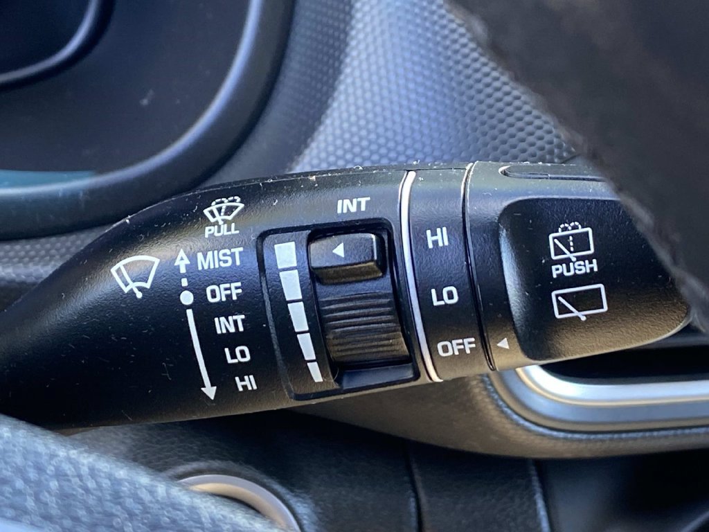 Used 2021 Hyundai Kona SEL AWD/4WD image 19