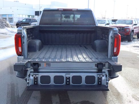 New 2026 GMC Sierra 1500 SLT w/ SLT Premium Plus Package image 16
