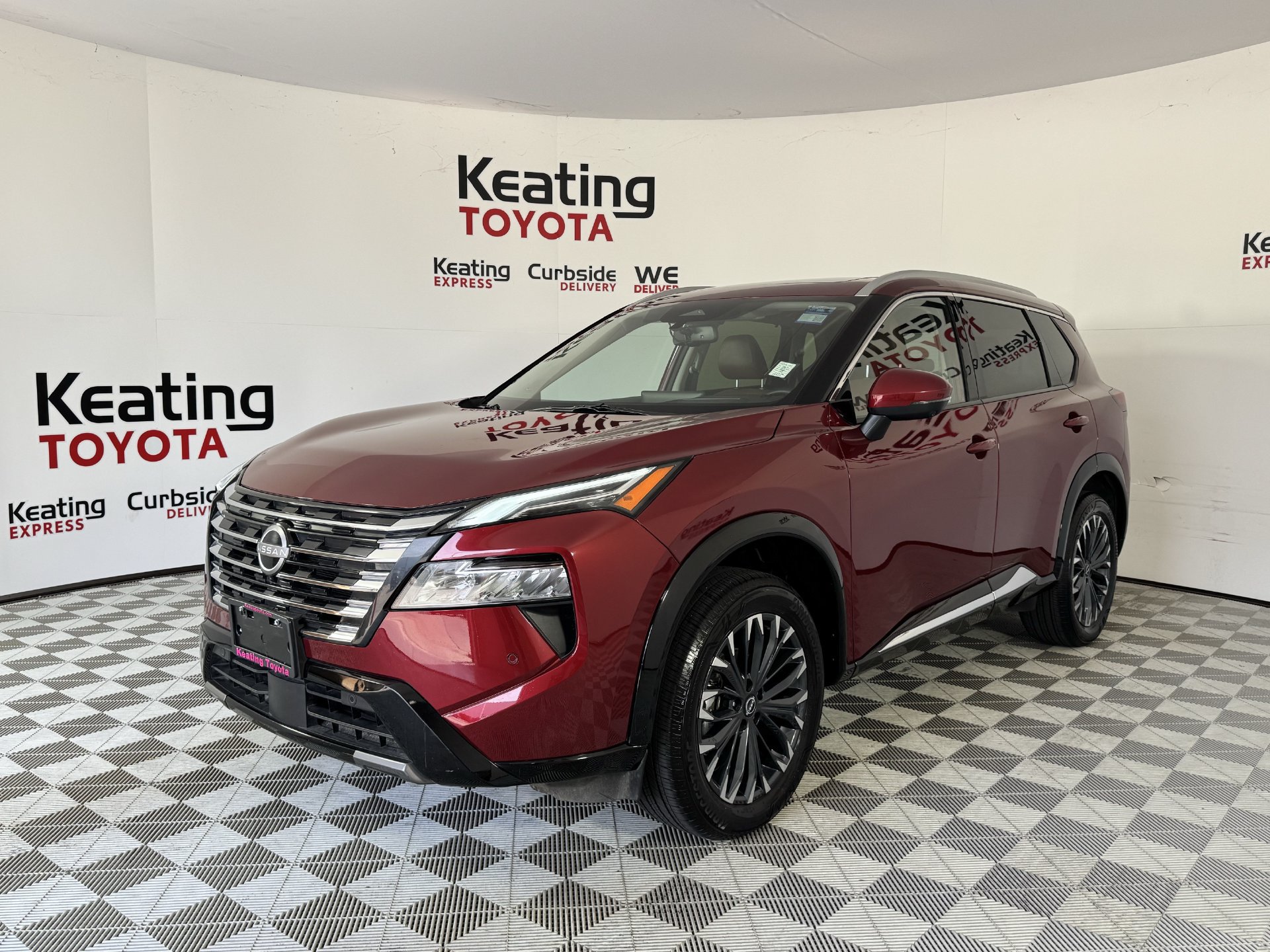 Used 2026 Nissan Rogue Platinum w/ Platinum Premium Package AWD/4WD image 9