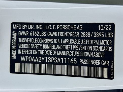 Used 2023 Porsche Taycan image 33