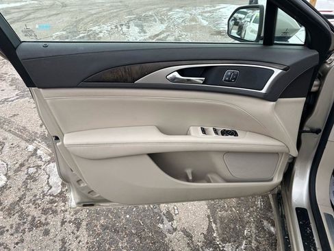 Used 2017 Lincoln MKZ Reserve w/ Climate Package image 14