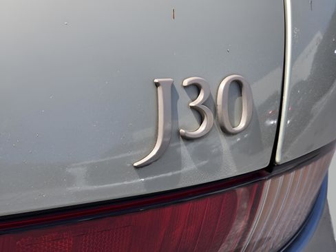 Used 1995 INFINITI J30 image 30