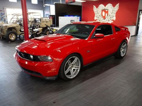 Used 2011 Ford Mustang GT Premium w/ GT Coupe Accessory Pkg 4 image 2