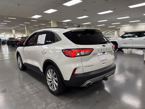 Used 2022 Ford Escape Titanium w/ Titanium Elite Package image 5
