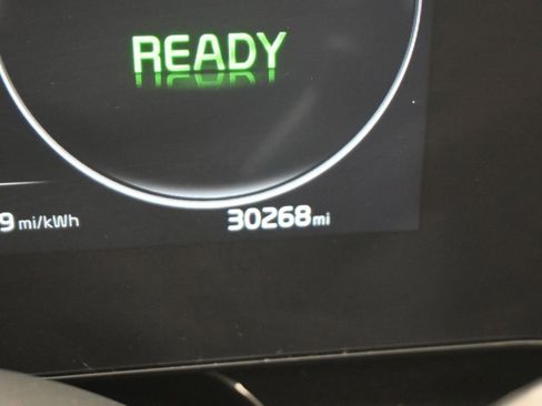 Certified 2023 Kia Niro Wave image 17