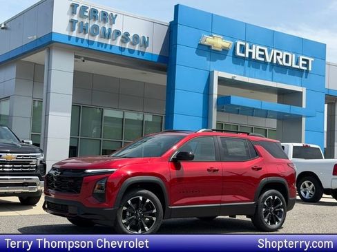 New 2026 Chevrolet Equinox RS w/ LPO, Floor Liner Package FWD image 1