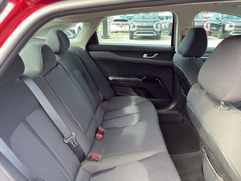 Used 2023 Kia K5 LXS image 4
