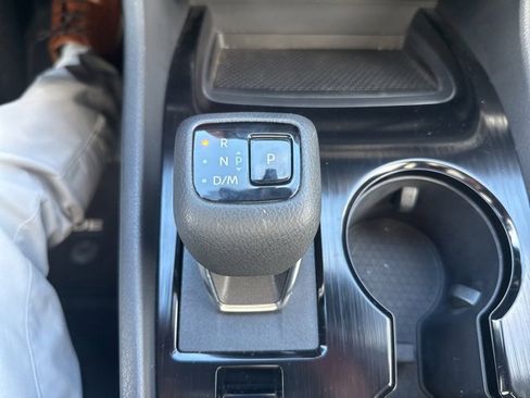 Certified 2023 Nissan Rogue SV w/ SV Premium Package image 15