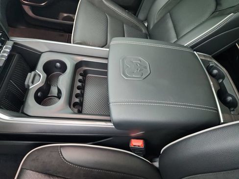 New 2026 RAM 1500 Laramie AWD/4WD image 28