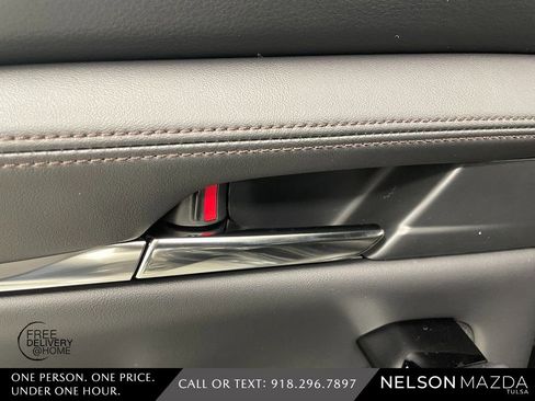 New 2026 MAZDA MAZDA3 2.5 S Hatchback w/ Premium Pkg image 37