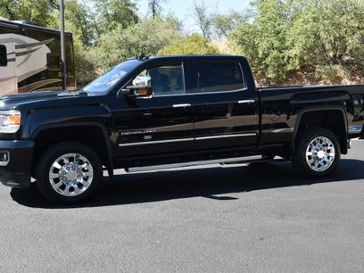 Used 2019 GMC Sierra 2500 Denali