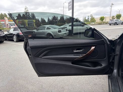 Used 2014 BMW 428i xDrive Coupe AWD/4WD image 25