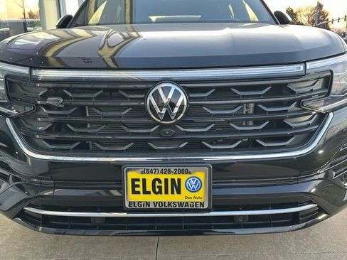 New 2026 Volkswagen Atlas Cross Sport SEL Premium R-Line AWD/4WD image 7