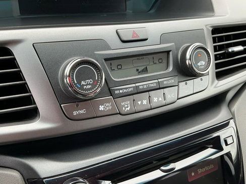 Used 2014 Honda Odyssey EX image 25