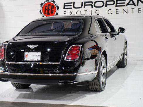 Used 2016 Bentley Mulsanne Speed RWD image 34