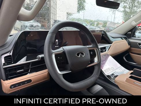 Certified 2026 INFINITI QX80 Luxe RWD image 6